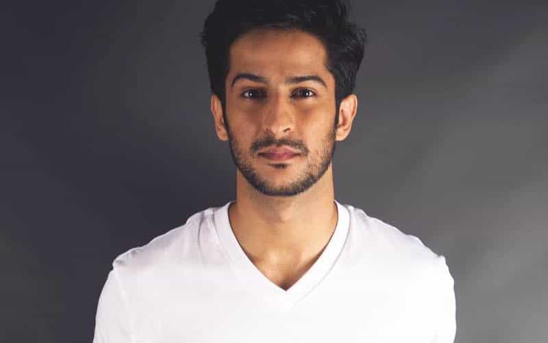 Watch all movies of Rohit Behal streaming online on OTT platform